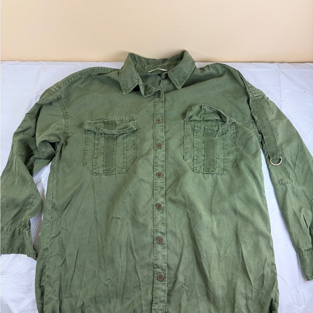 Olive Green Men's Casual Button Down Shirt